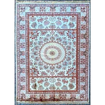 Tapis Ghoum Fait En Soie, Iran, Antiquité Du 20ème Siècle